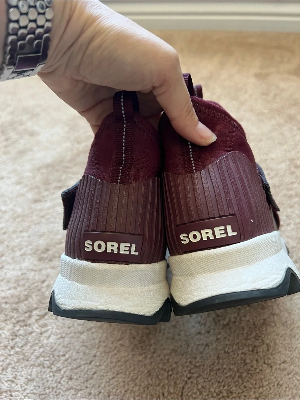 Sorel Kinetic Maroon Athletic Sneakers